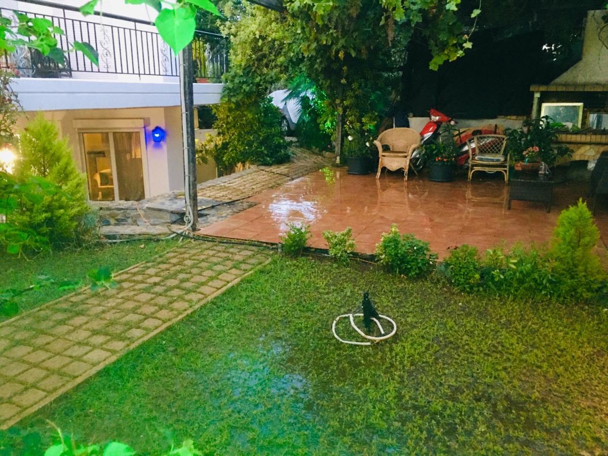 Madison Hall,Near The Athens Airport สปาตา ภายนอก รูปภาพ