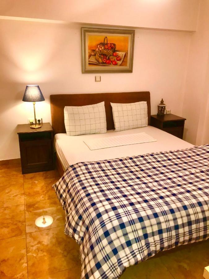 Madison Hall,Near The Athens Airport สปาตา ภายนอก รูปภาพ